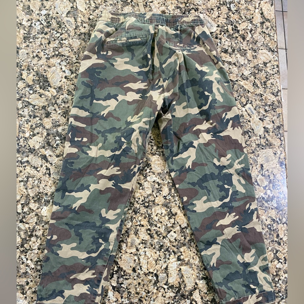 Cotton on camo size 10